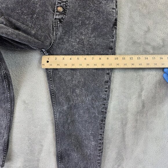 Levis Mom Jean Jeans Womens 26 Black Gray Acid Wash High Rise Button Fly Tapered - Picture 13 of 14